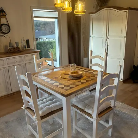 Daire Tiny House Lore Steinebach/Sieg